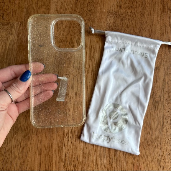 iPhone 14 Pro Max Clear Sparkle Silver Loopy Case - Picture 2 of 2